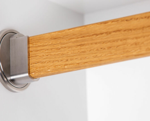 Seitenwandhalter-Eiche-Edelstahl-scaled-thegem-blog-default