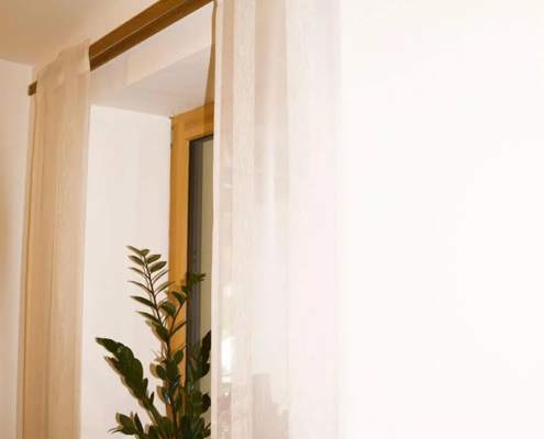 Beispiel_Vorhangstange_Eiche_mit_Edelstahl_Zweilaeufig_Tunnelvorhang_0131_3c