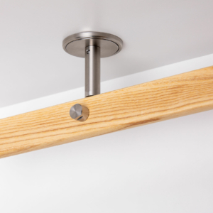 Esche-Edelstahl-Deckenhalter-scaled