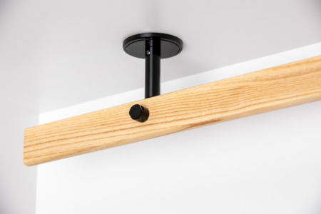 Esche-schwarz-Deckenhalter-scaled