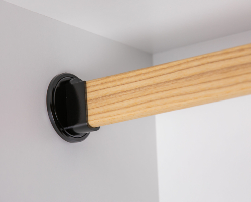 Seitenwandhalter-Esche-schwarz-scaled